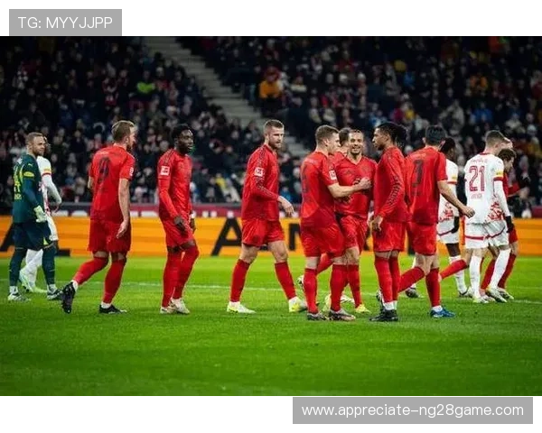 拜仁慕尼黑签约新援加强阵容 新赛季目标冲击德甲冠军